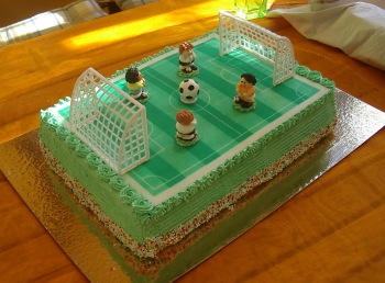 FUSSBALL